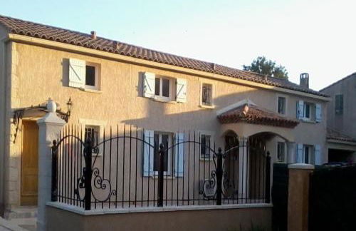 Eclats du Sud hébergements "les Lavandes" ou "les Romarins" meublés de tourisme classés 3 étoiles - Foto 1