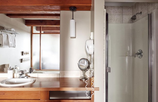 Ocean's Edge - Photo 3