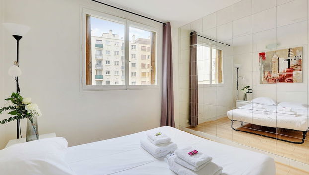 Charming Apartment - 2br/6p - Saint-lambert - Foto 5, Habitación