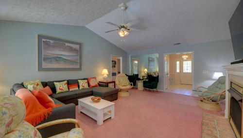 Pine Knoll Shores Getaway - Walk to Beach! - Foto 5