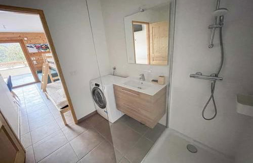 Dans résidence neuve LE SNOW ROC sur les pistes, grand studio cosy 5 pers avec terrasse panoramique, SAUNA, WIFI - Foto 10