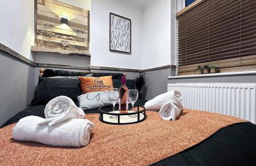 Rustic Rhondda Retreat w Hot Tub & Sauna - Ystrad - Foto 30