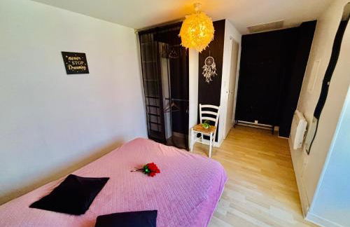 Le bienvenu - 90m2 4 chambres - Gites Montvaltin - Foto 17