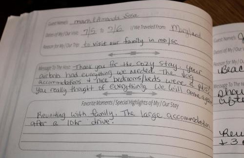 White Picket Fence - EV Charger! - Foto 30