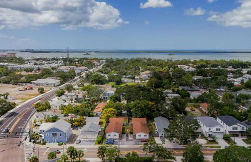 Cozy Coastal Cottage Whole House Sleeps 10 - Foto 15