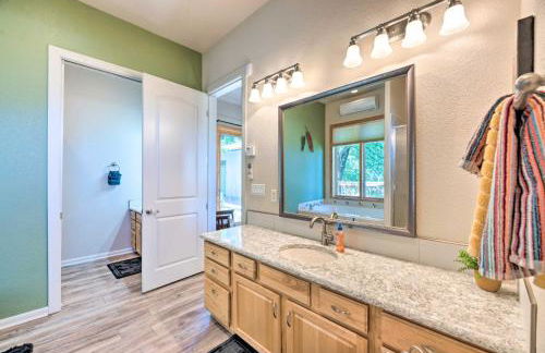 Docs Retreat in Ruidoso Downs with Mtn Views - Foto 20