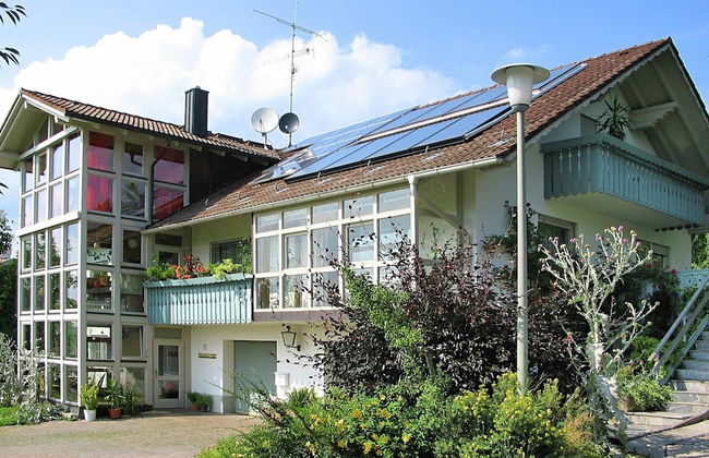 Welcoming Chalet Near Forest in Rohrnbach - Foto 1