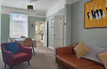 St Pauls Terrace - 2 bed house nr Train Station - Photo 16