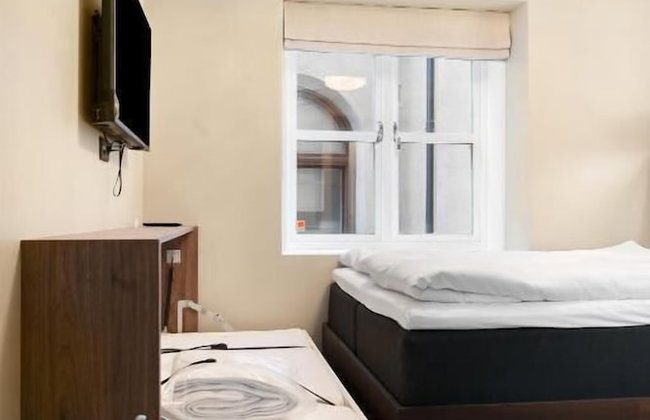 At Old Town Aparthotel - Photo 10