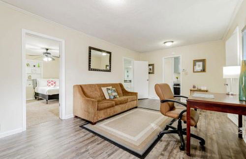 15mins to Downtown- Adorable on Taylor Both Units - Photo 32