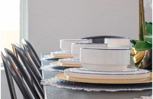 Comfort and Style 4br/3ba Near Riverwalk and Dtown - Foto 72