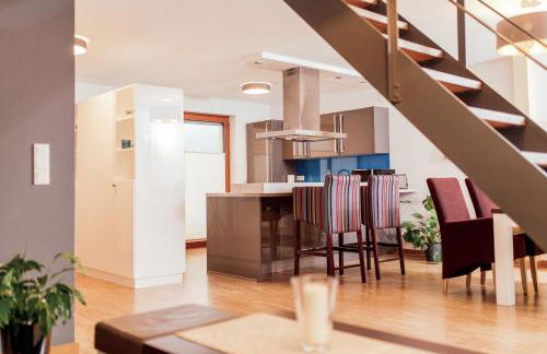 Appartement mit Dachterrasse und Schloßblick - Foto 4