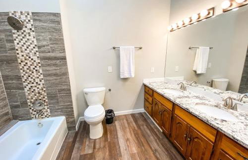 New Remodel in upscale neighborhood - Foto 16