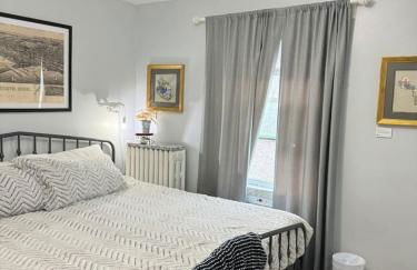 Whole House with Lake and Lift Bridge Overlook for 10 Guests - Foto 33