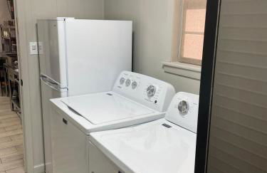 HomeSuite Cabin near Choctaw Casino Fun - Foto 9