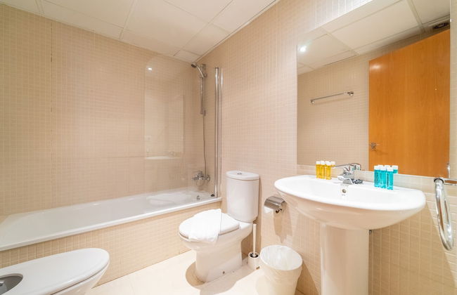 Myflats Premier Suites - Photo 98