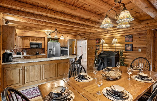 Lakeside Lodge by Avantstay Hot Tub Dock - Foto 17