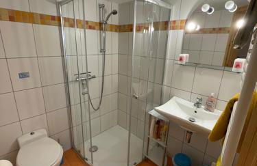 Weingut und Destillerie Bernd Klein - Foto 5