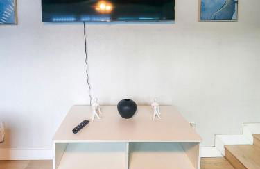 Relaxing Cozy Back House with Backyard - Foto 51