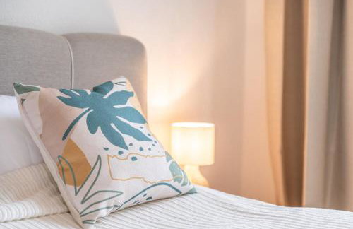 Ruhig - Privatparkplatz - barrierearm Quiet - private car park - low barrier - Photo 15