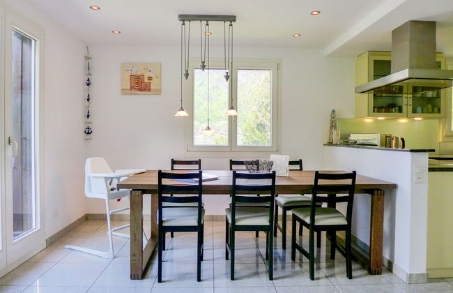 4 bedroom House in Brienz with garden and terrace - Photo 8