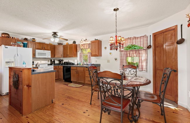 Smoky Mountain Mecca by Avantstay Mountain Views - Foto 6