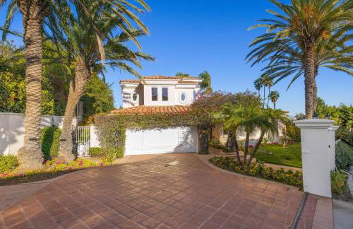 Stradella Spanish - Contemporary Mediterranean Estate w/ Resort-style Yard - Photo 54