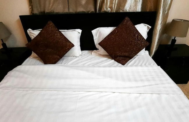 Rehana Al-Worood Khamis Mushait - Photo 11