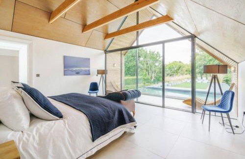 Luxury 8 bedroom home with leisure wing - Foto 18