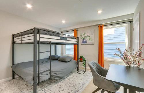 Modern City Getaway Near Downtown Newark & NYC - Photo 12