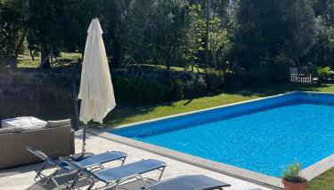 The Pool House - Photo 3