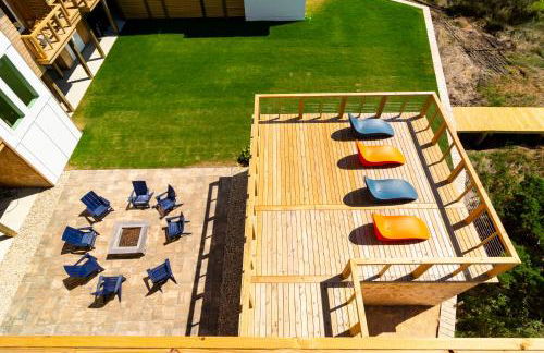 New Modern Waterfront Home w Saltwater Pool - Foto 2