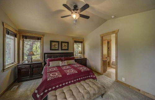 Bear Discovery Custom Tamarack Estate Home by Casago McCall - Donerightmanagement - Foto 23