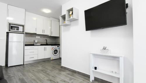 Costa Blanca Bungalow Lago jardin frente piscina 4 personas #PRP001 by Stay Orihuela Costa - Foto 4