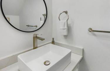 Hot Tub, Putting Green + Bikes! - Photo 3