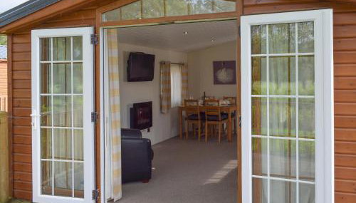 Bridge End Lodge - Photo 3