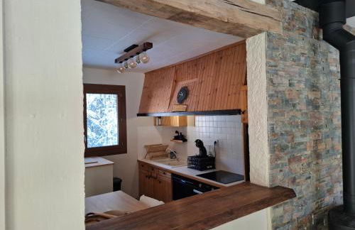 Un refuge chaleureux au cœur du Mourtis - Foto 15