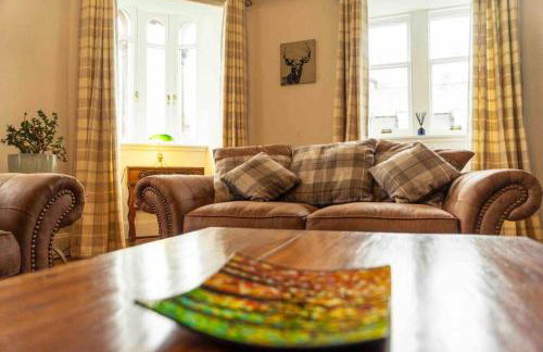 Spacious city centre apartment full of character - Foto 21