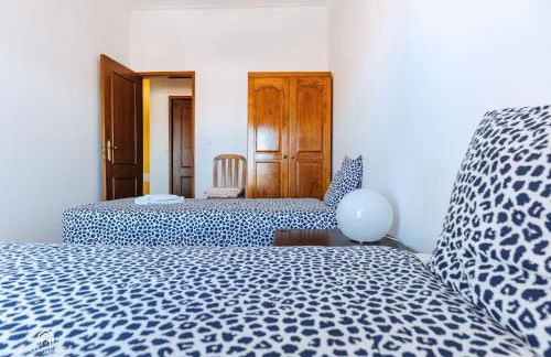 Apartamento Miramar - Piscina e BBQ - Foto 15