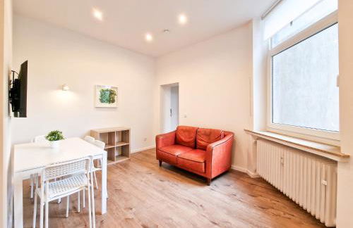 Tolstov Apartments - 1 or 3 Room Apartments - 20 Min Messe DUS and Old Town DUS - Foto 36