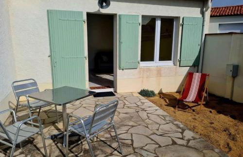 La Tranche Cozy Stay! - Photo 3