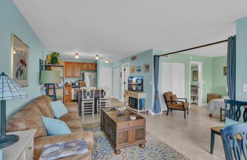 Dreamy Condo 2 minute walk to Beach w King Size Bd - Foto 25