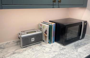 The Hideaway - 1 bed apartment in central Brighton - Foto 14