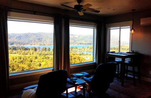Eagles Bluff 1BR Suite of Kalama Oaks Lodge - Photo 20