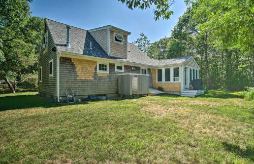 Near Beaches and Dtwn Falmouth Family Home with Deck - Foto 24