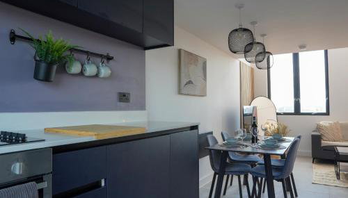 3BDR Penthouse By Torr Property Group Short Lets & Serviced Accommodation With Private Rooftop Garden Manchester - Foto 3