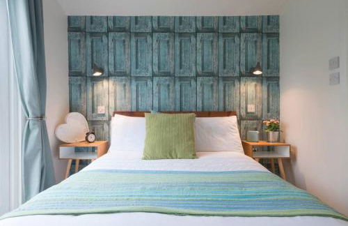 Walnut Tree Lodge - Photo 8