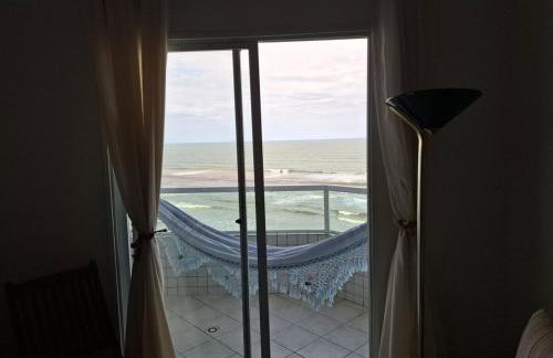 Nascente, 2 quartos Jardim Praia Grande, pe na areia - Foto 5