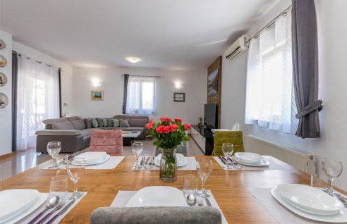 Gorgeous Home In Sikovo With Wifi - Foto 21