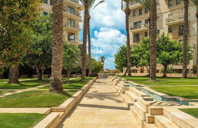 Deluxe 2BD Jaffa Dreams W Pool & Parking - Foto 33